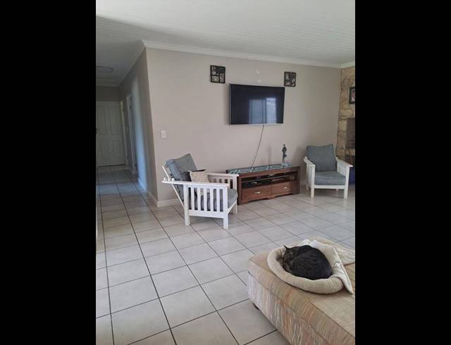 3 BEDROOM HOUSE FOR SALE IN STILBAAI-WES